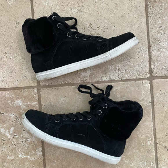 Splendid Sandra Sneaker - Picture 1 of 4